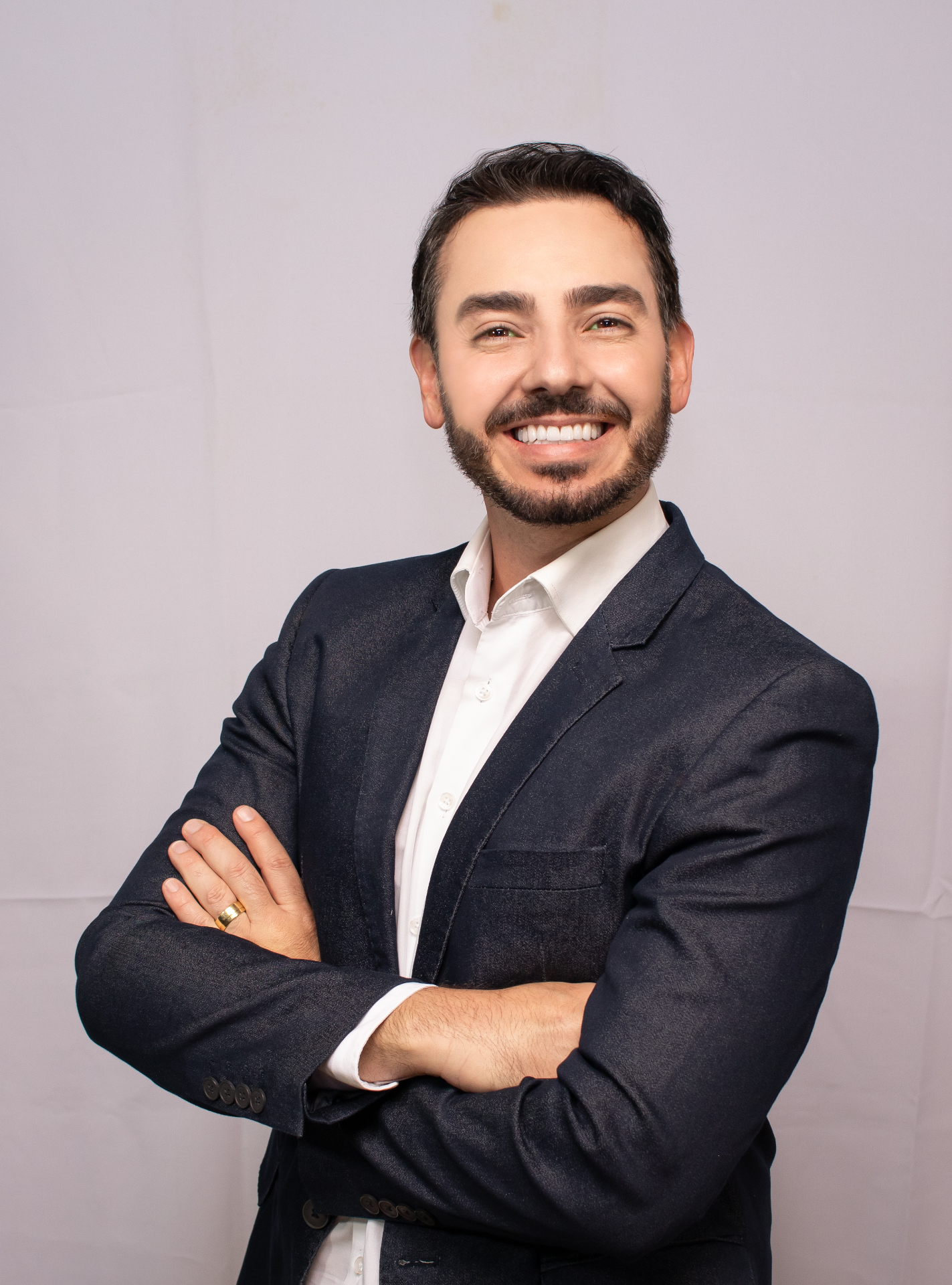 Dr. Gustavo Ribeiro